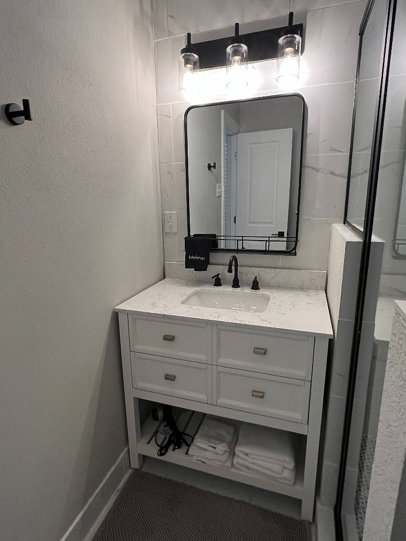 Furnished Finder property 431401_1 photo 6