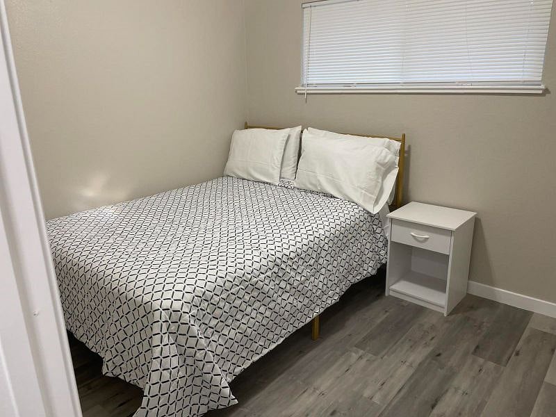 Furnished Finder property 431406_1 photo 8