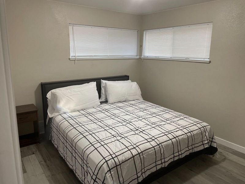 Furnished Finder property 431406_1 photo 10