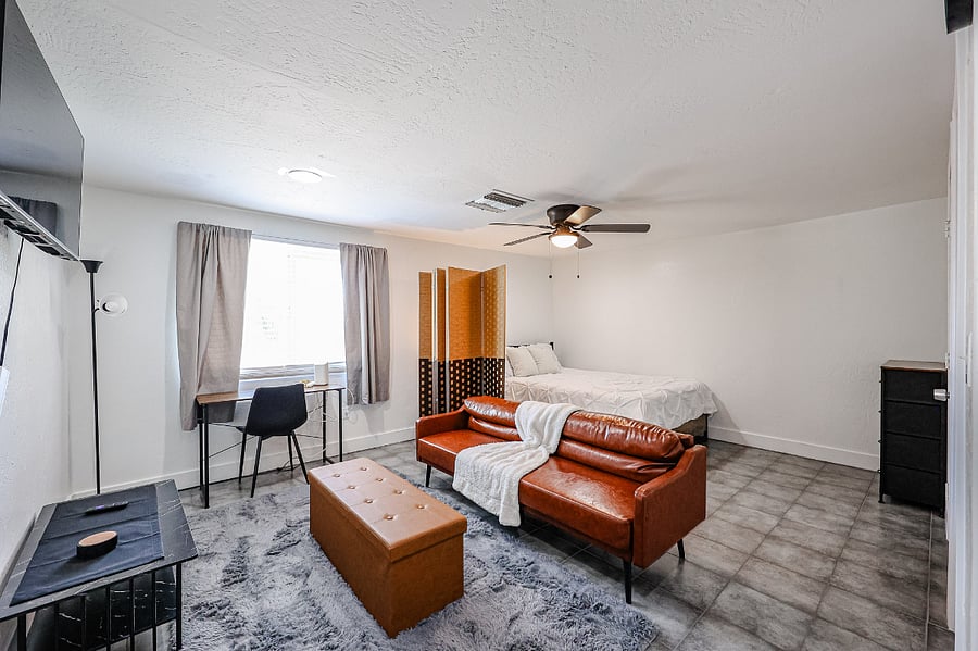 Furnished Finder property 431417_1 photo 3