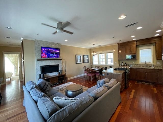 Furnished Finder property 431423_1 photo 4