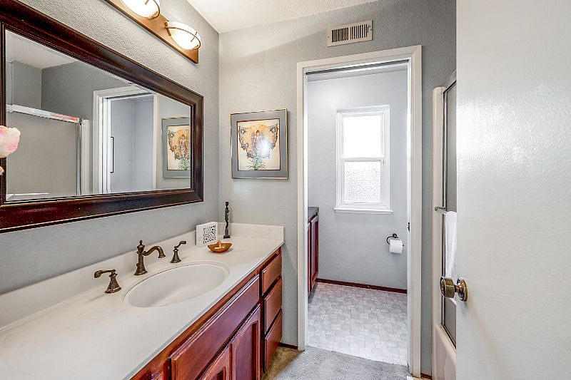 Furnished Finder property 431440_1 photo 11