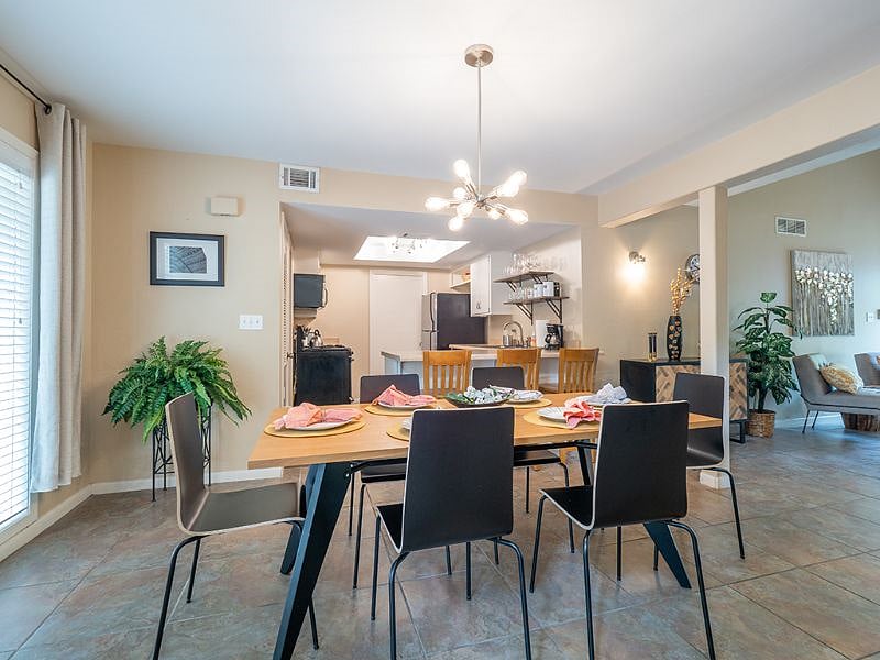 Furnished Finder property 431472_2 photo 20