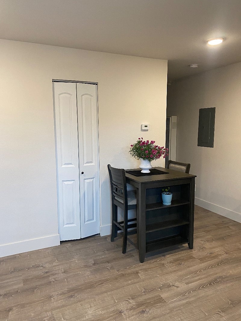 Furnished Finder property 431550_1 photo 8