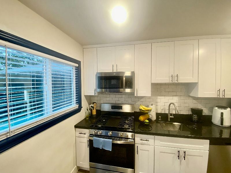 Furnished Finder property 431550_1 photo 3