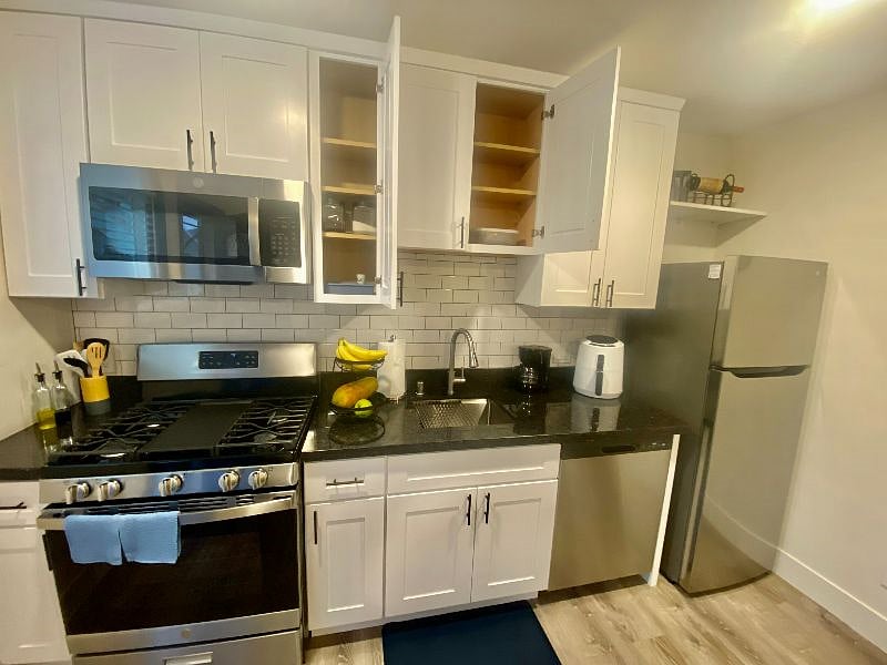 Furnished Finder property 431550_1 photo 4