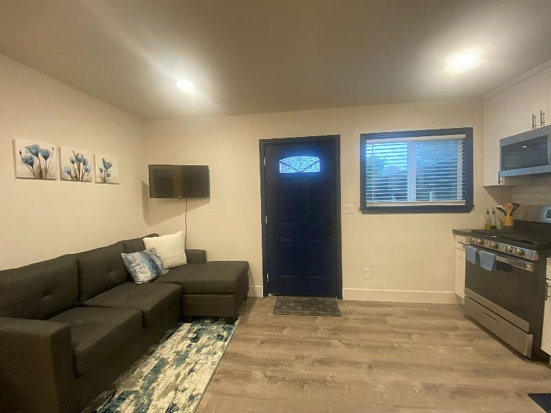 Furnished Finder property 431550_1 photo 12