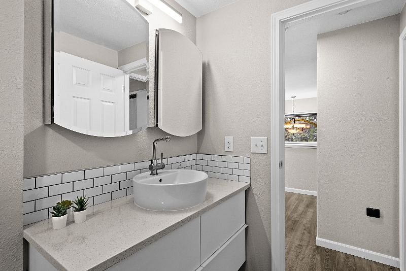 Furnished Finder property 431617_2 photo 12