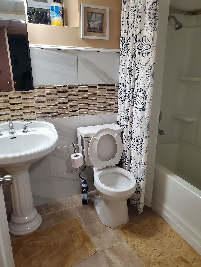 Furnished Finder property 431626_1 photo 3