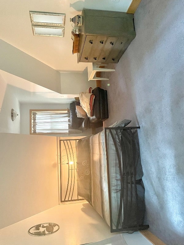 Furnished Finder property 431670_1 photo 3
