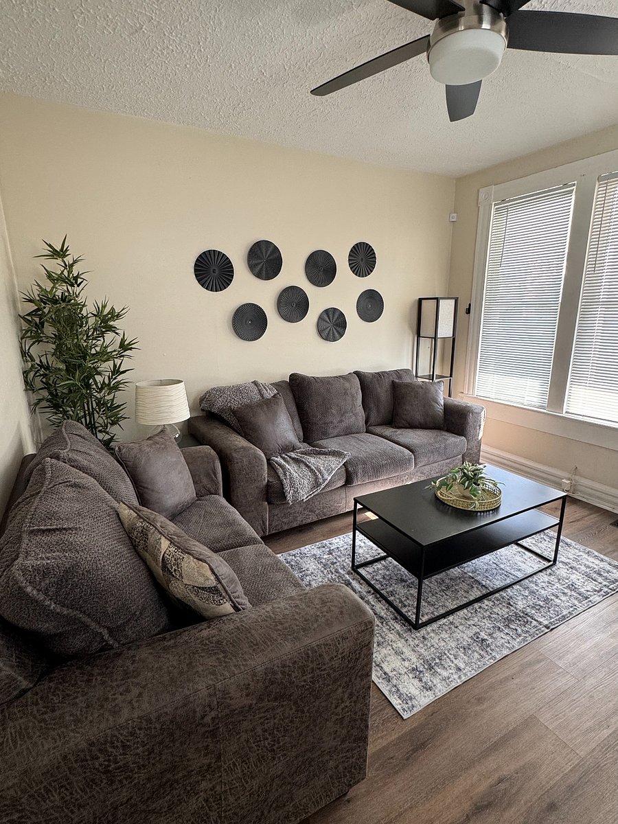 Furnished Finder property 431684_1 photo 1