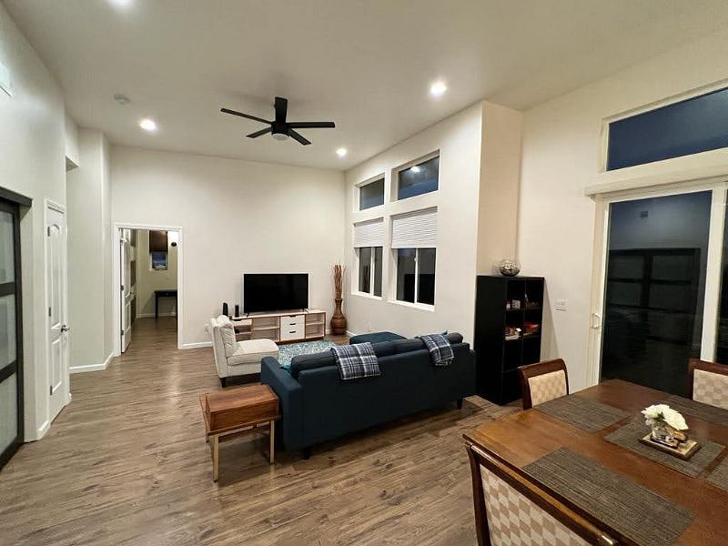 Furnished Finder property 431722_1 photo 13