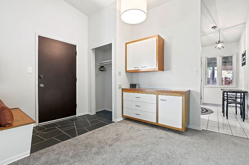 Furnished Finder property 431838_1 photo 3