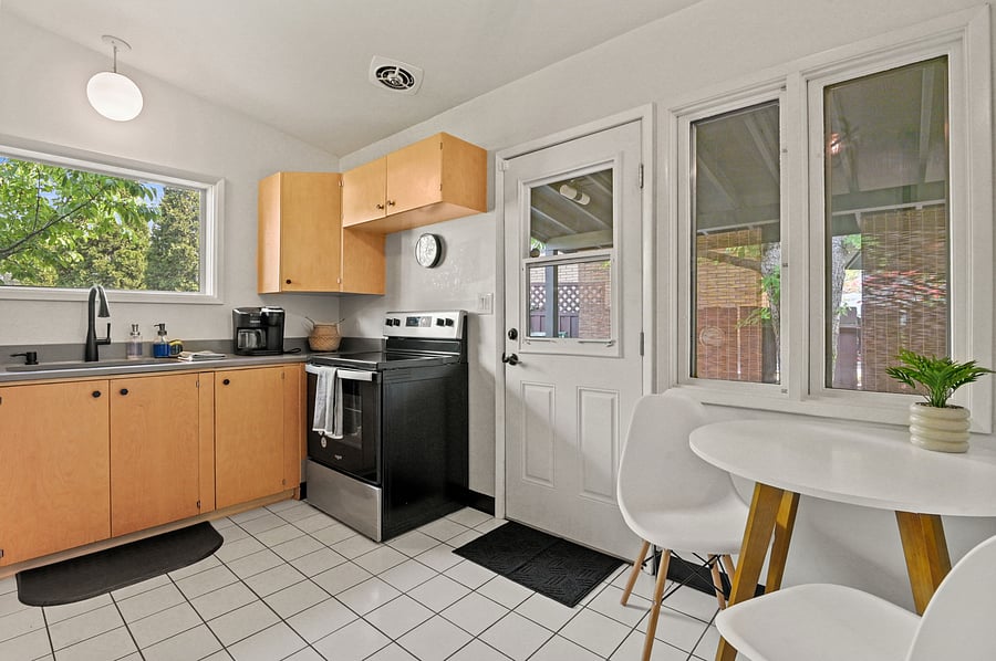 Furnished Finder property 431838_1 photo 17