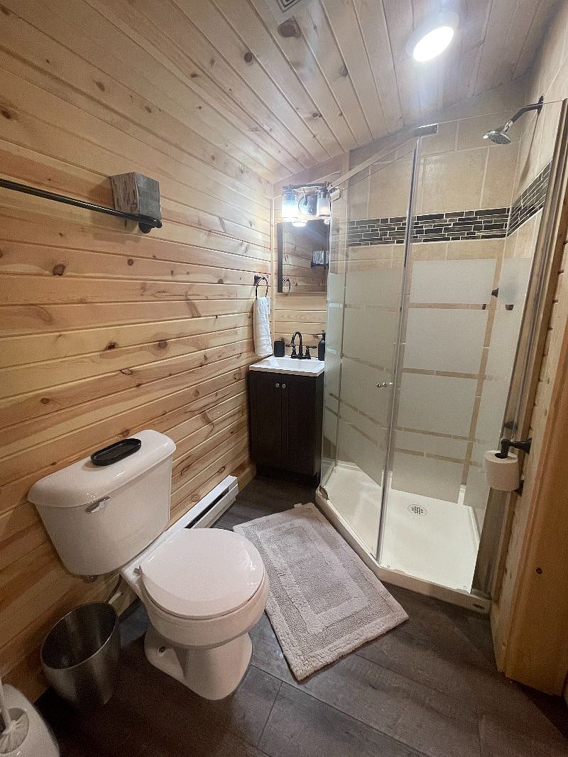 Furnished Finder property 431883_1 photo 8