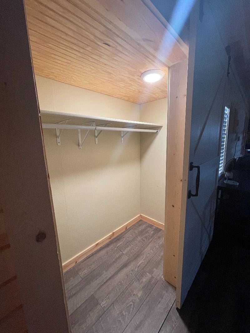Furnished Finder property 431883_1 photo 11