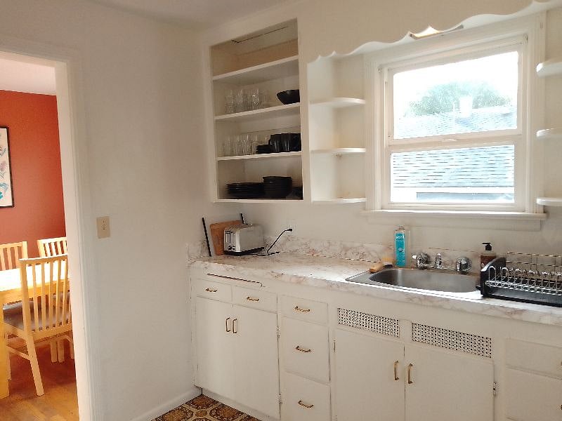 Kitchen, fully equipped for cooking simple meals at home.