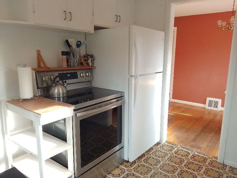 Furnished Finder property 432000_1 photo 7