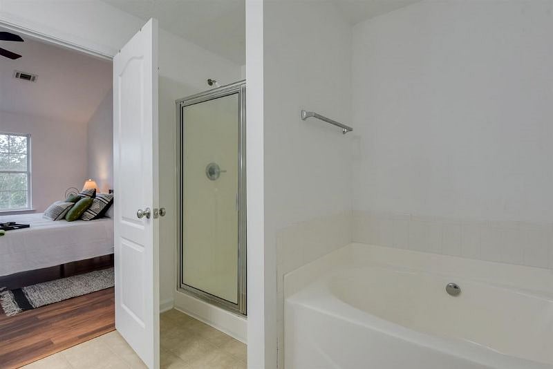 Furnished Finder property 432009_1 photo 21