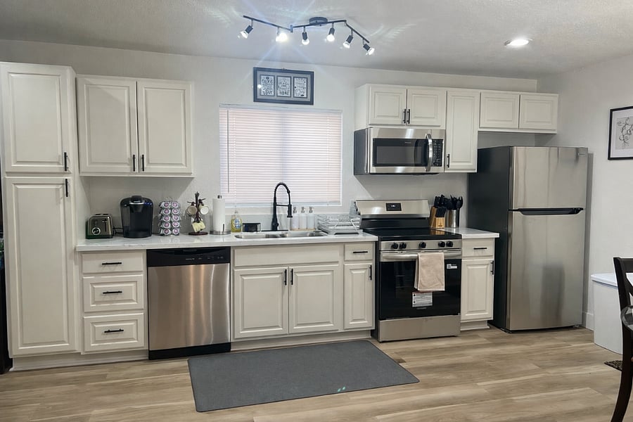 Furnished Finder property 432040_1 photo 4