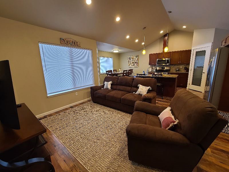 Furnished Finder property 432093_1 photo 6