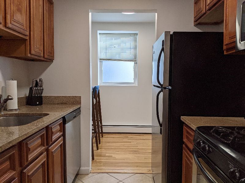 Furnished Finder property 432128_1 photo 11