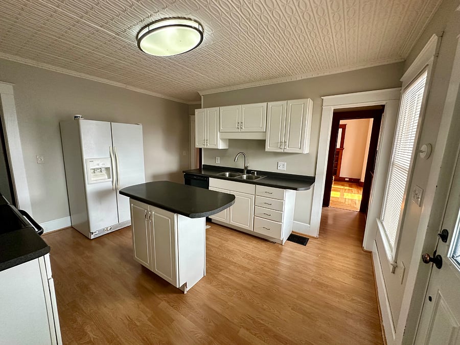 Furnished Finder property 432167_2 photo 6