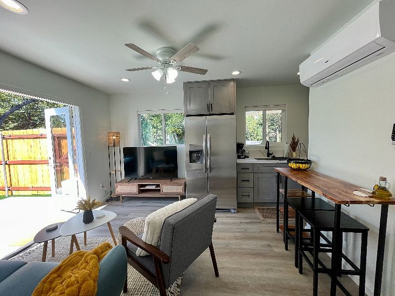 Furnished Finder property 432168_1 photo 4