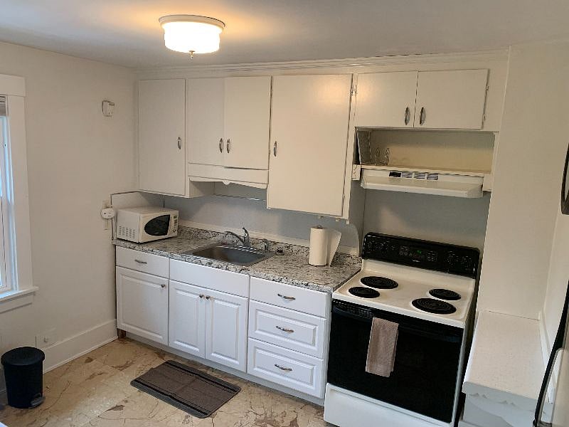 Furnished Finder property 432173_1 photo 4