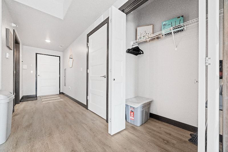 Furnished Finder property 432193_1 photo 15