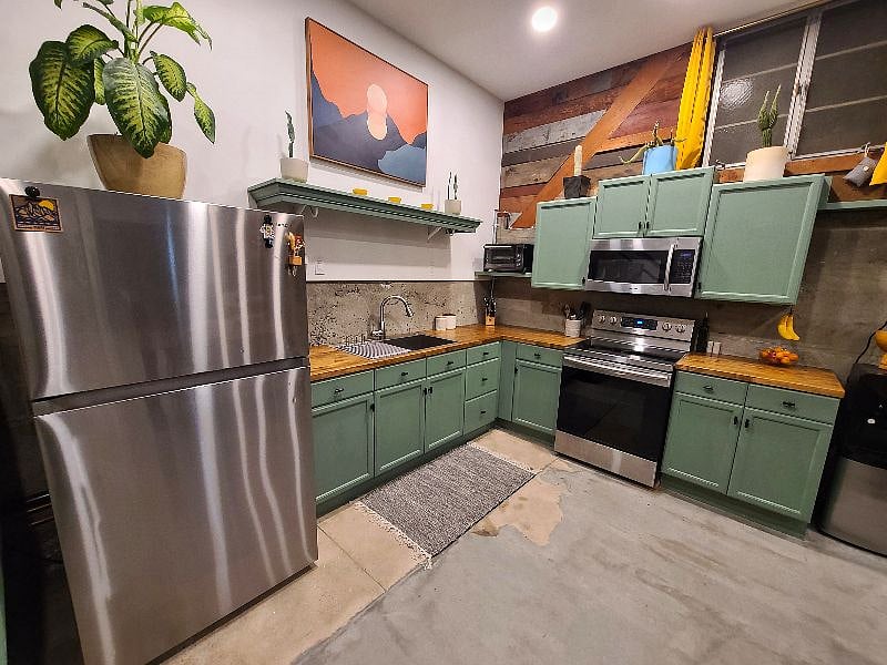 Furnished Finder property 432197_1 photo 8