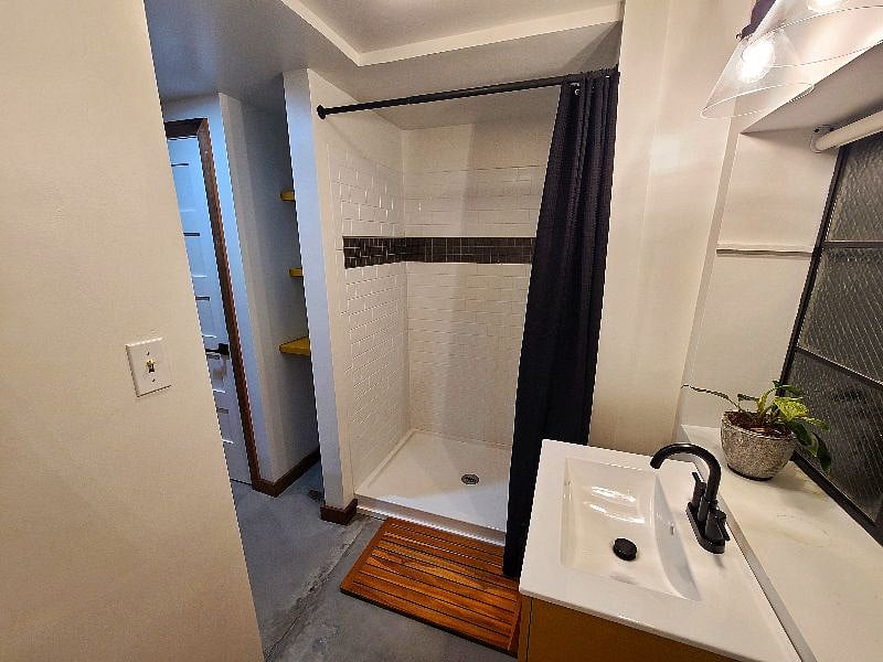 Furnished Finder property 432197_1 photo 25