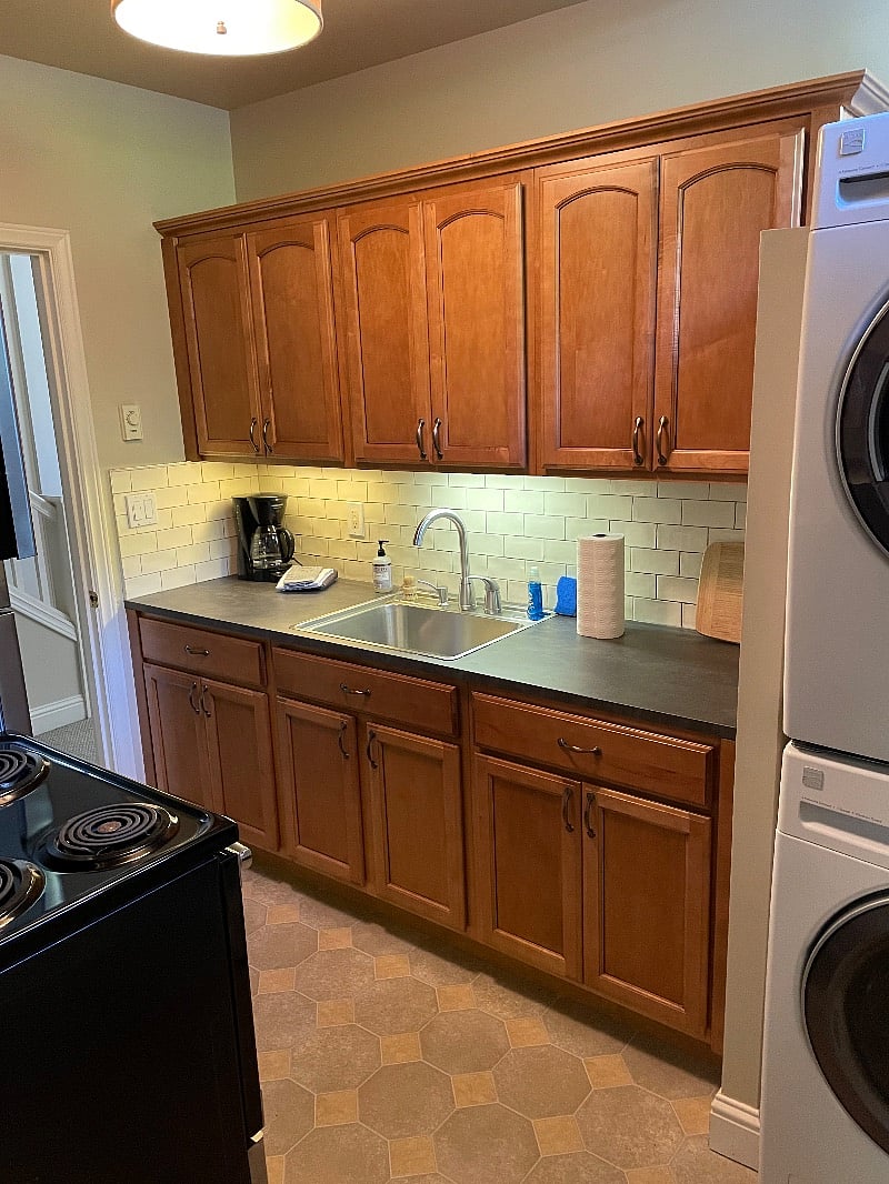 Furnished Finder property 432203_1 photo 3