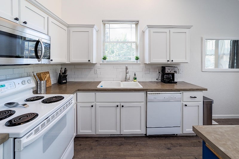Furnished Finder property 432205_1 photo 7