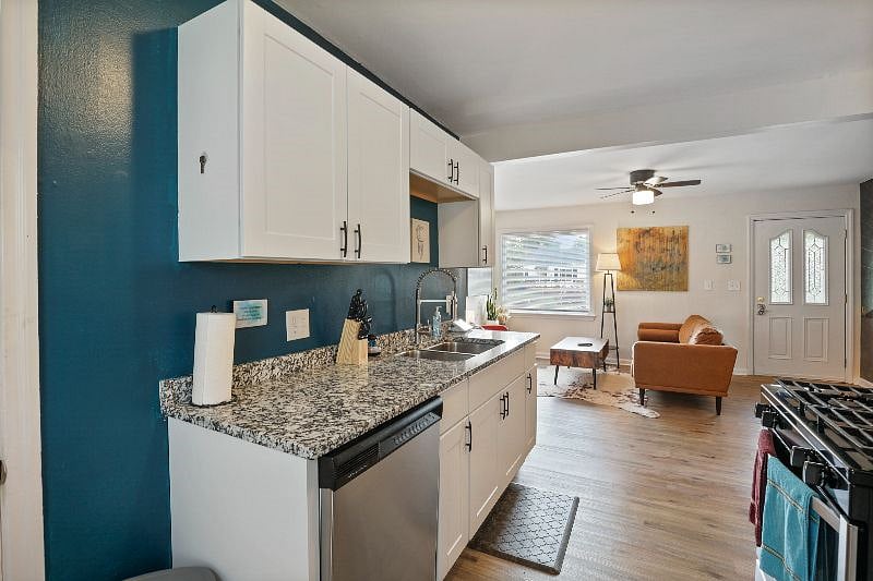 Furnished Finder property 432206_1 photo 13