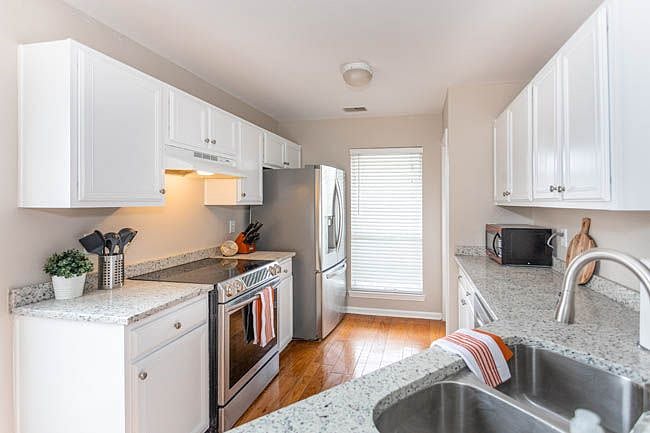Furnished Finder property 432244_1 photo 13