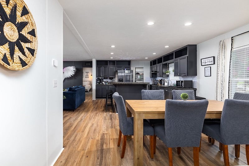 Furnished Finder property 432272_1 photo 17