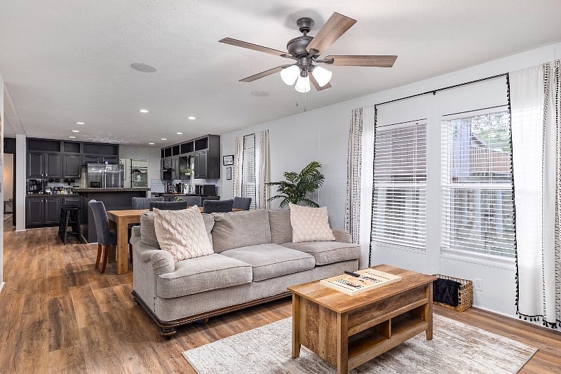 Furnished Finder property 432272_1 photo 18