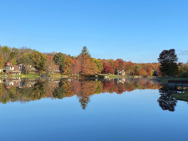 Brooks Lake, one of three lakes within The Hideout, affected by nature's fall color palette generator.