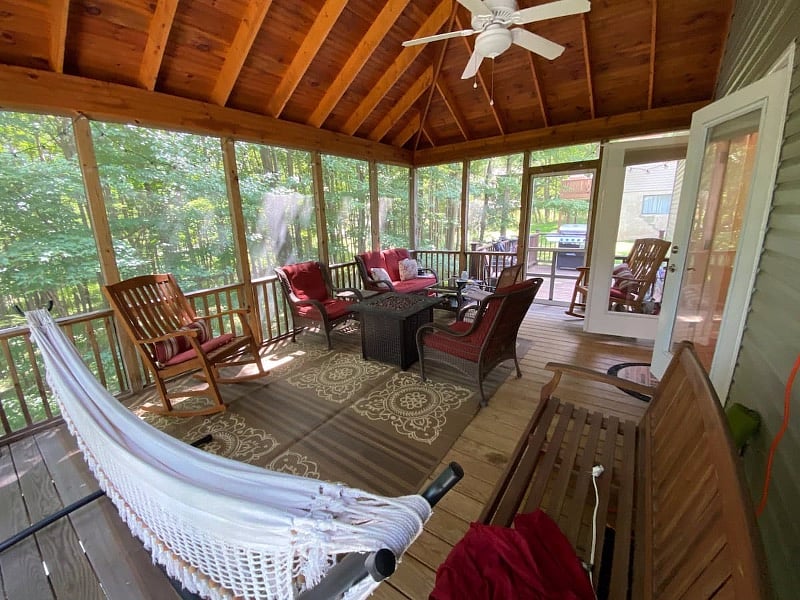 Come exhale by the fire in our screened-in porch (with a glass of wine, cup of hot chocolate, making s'mores, or napping in the hammock), surrounded only by the sights and sounds of nature.