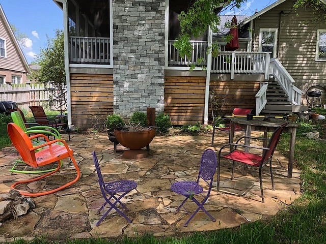 Furnished Finder property 432291_1 photo 4