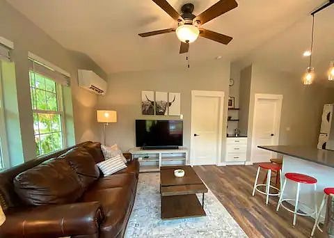 Furnished Finder property 432313_1 photo 1