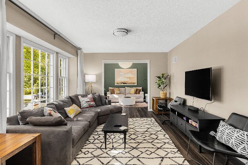 Furnished Finder property 432326_1 photo 3