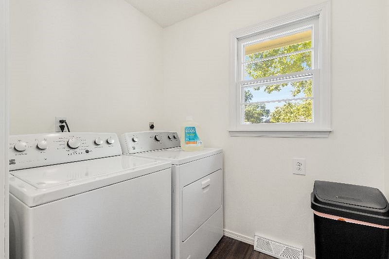 Furnished Finder property 432326_1 photo 12