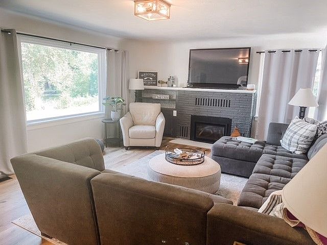 Furnished Finder property 432355_1 photo 4