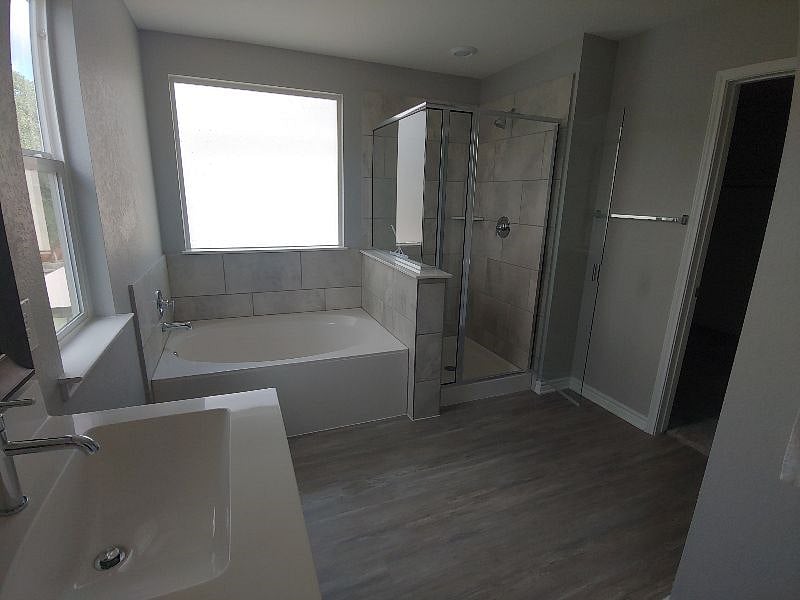 Furnished Finder property 432366_1 photo 18