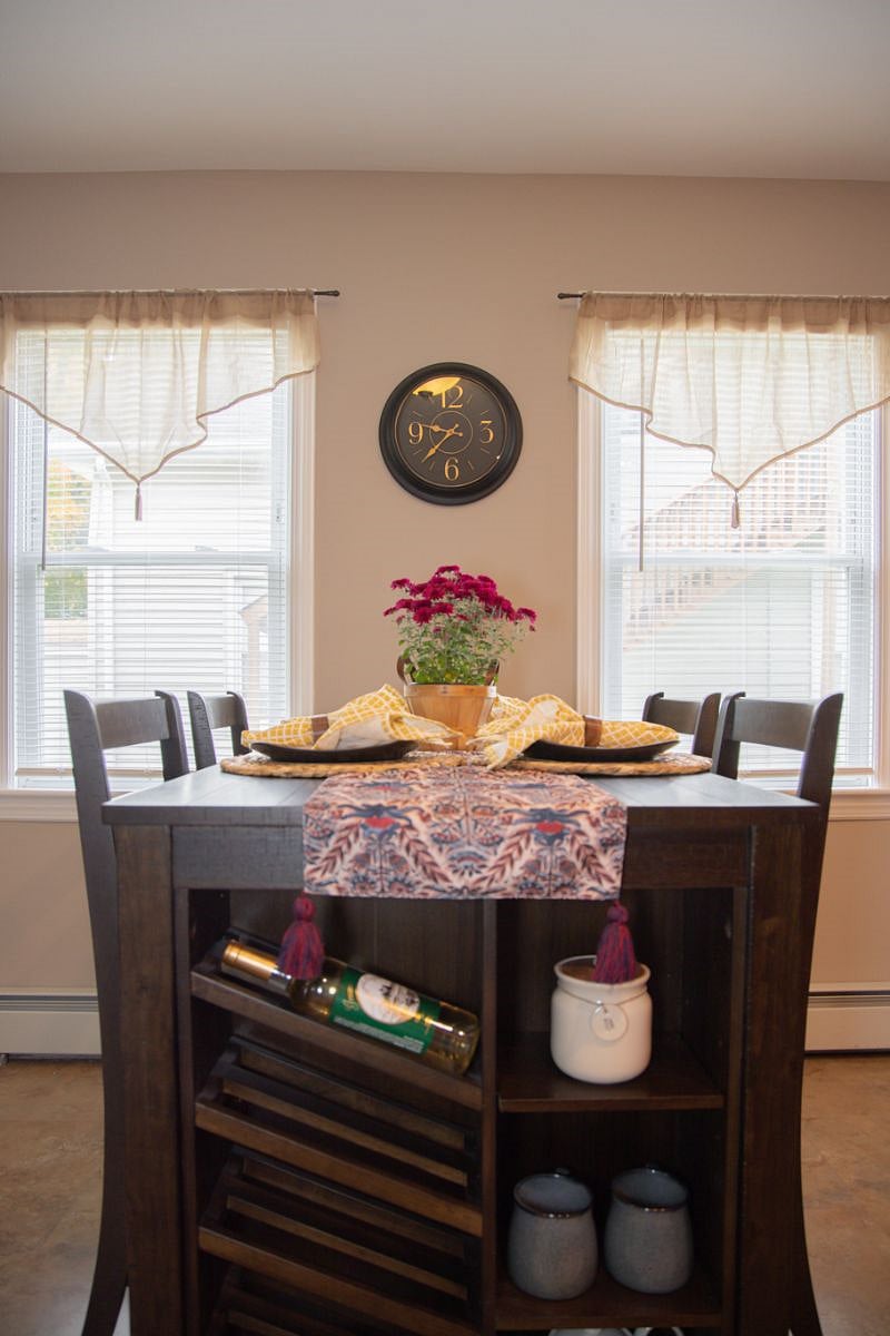 Kitchen table