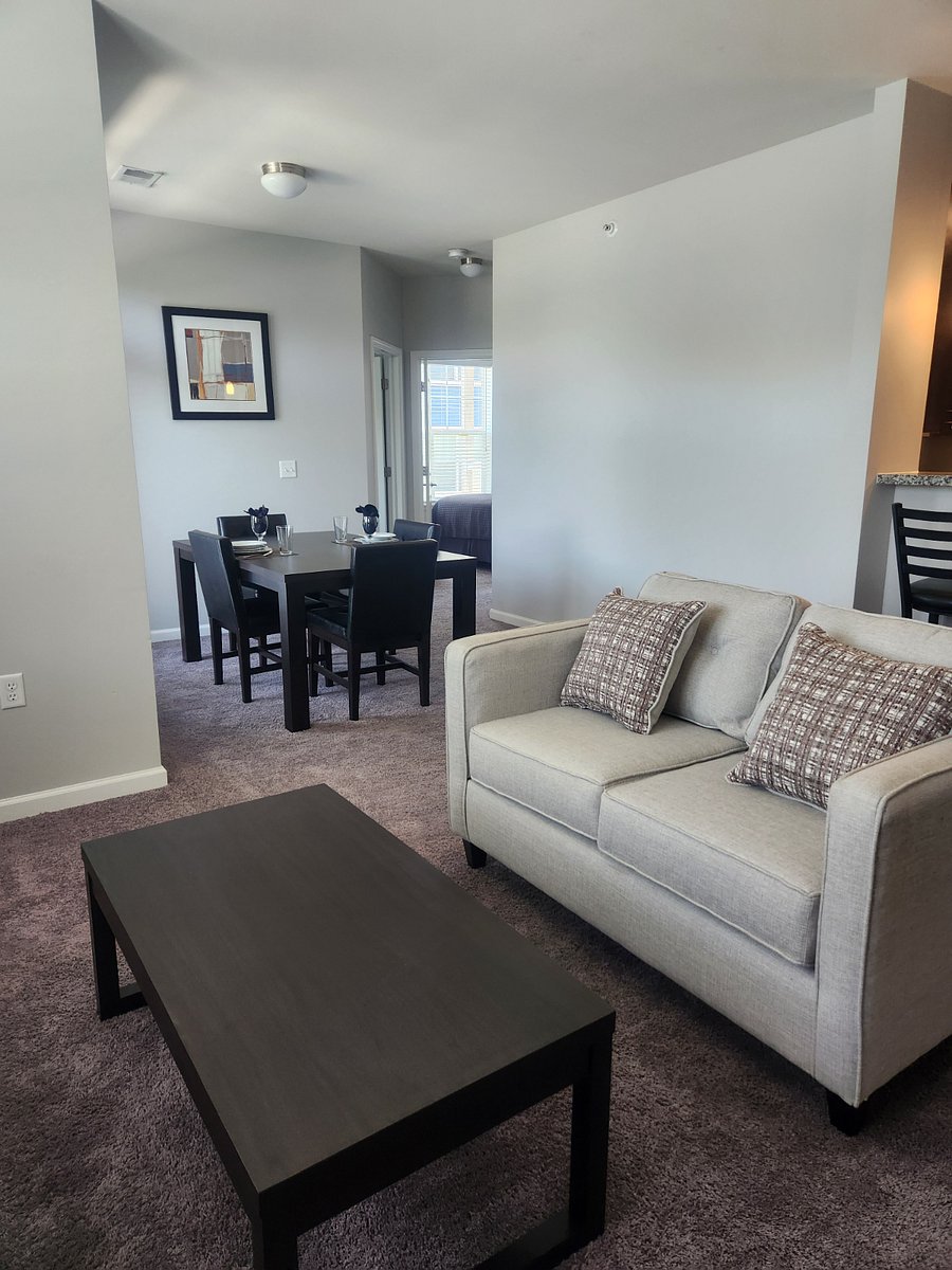 Furnished Finder property 432380_1 photo 3