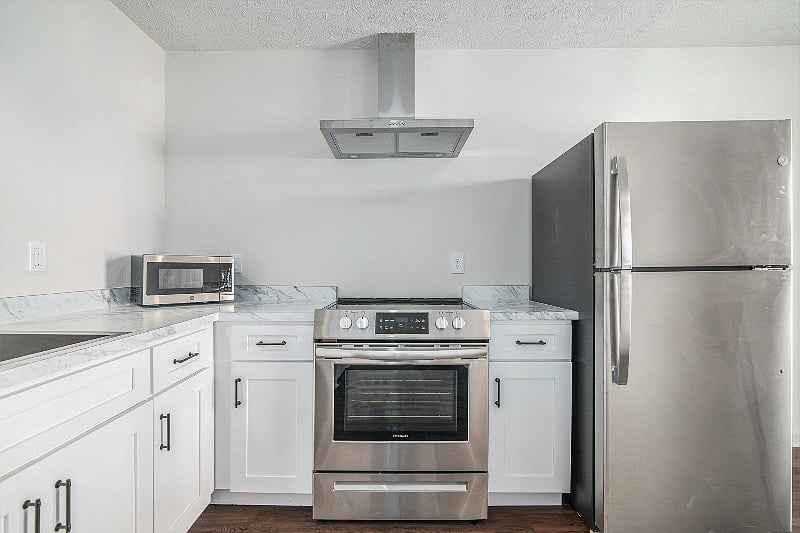 Furnished Finder property 432402_4 photo 12