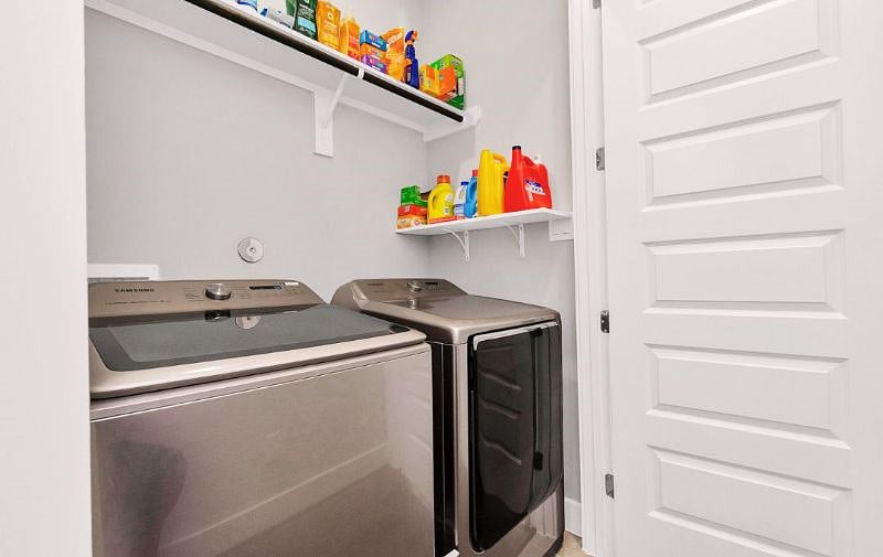 Furnished Finder property 432430_1 photo 12
